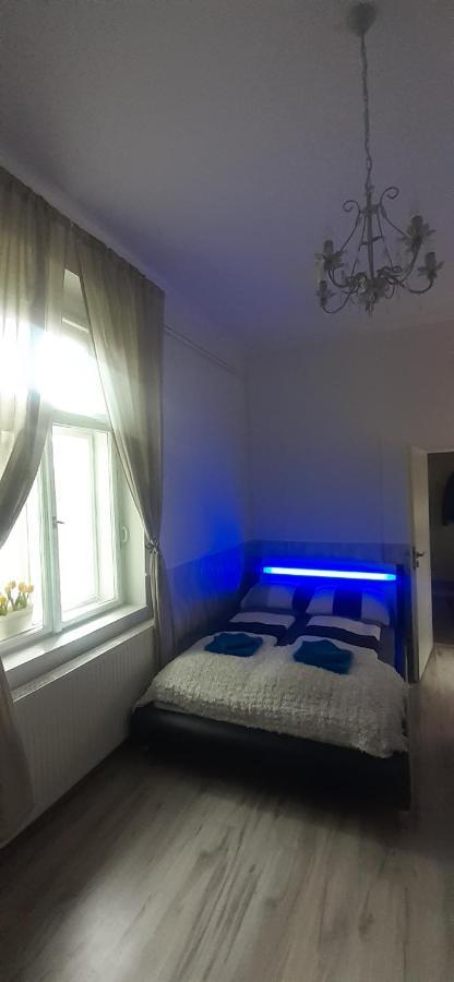 Apartman Matty V Tichom Dvore Priamo V Centre Bratislava Exteriér fotografie